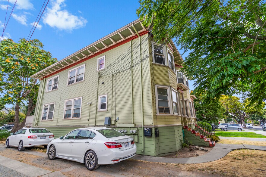 More Photos Of 954 Park St, Alameda Apartments For Sale