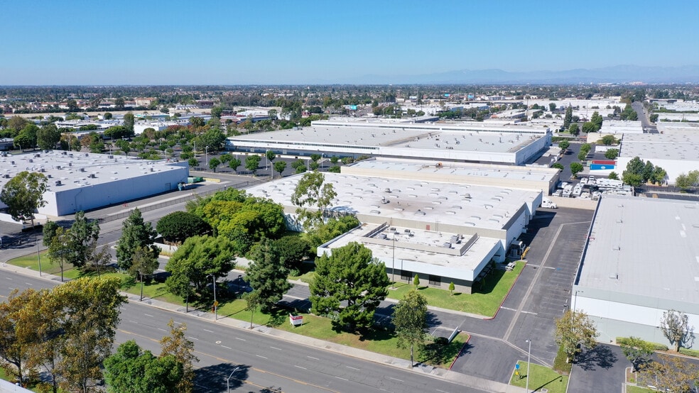 Primary Photo Of 3501 W Segerstrom Ave, Santa Ana Distribution For Lease