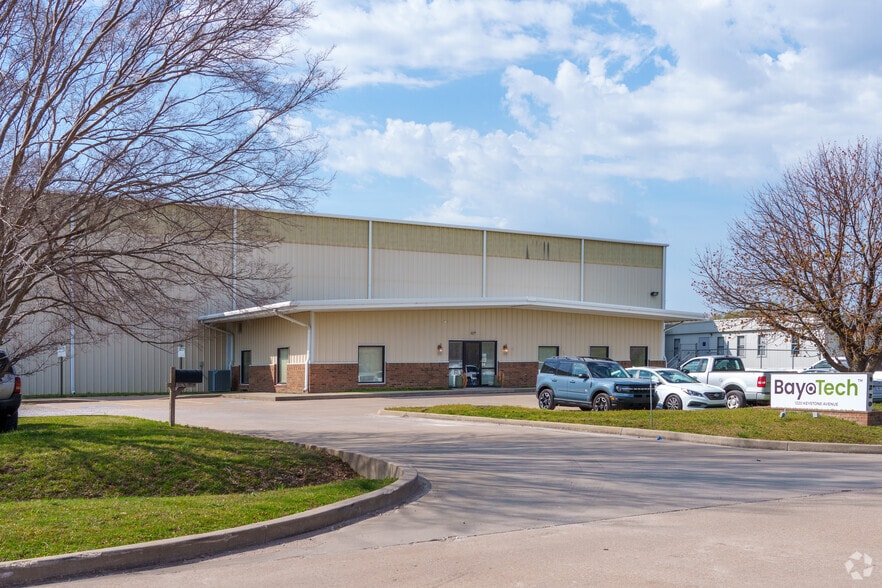 More Photos Of 1220 W Keystone Ave, Catoosa Manufacturing For Sale