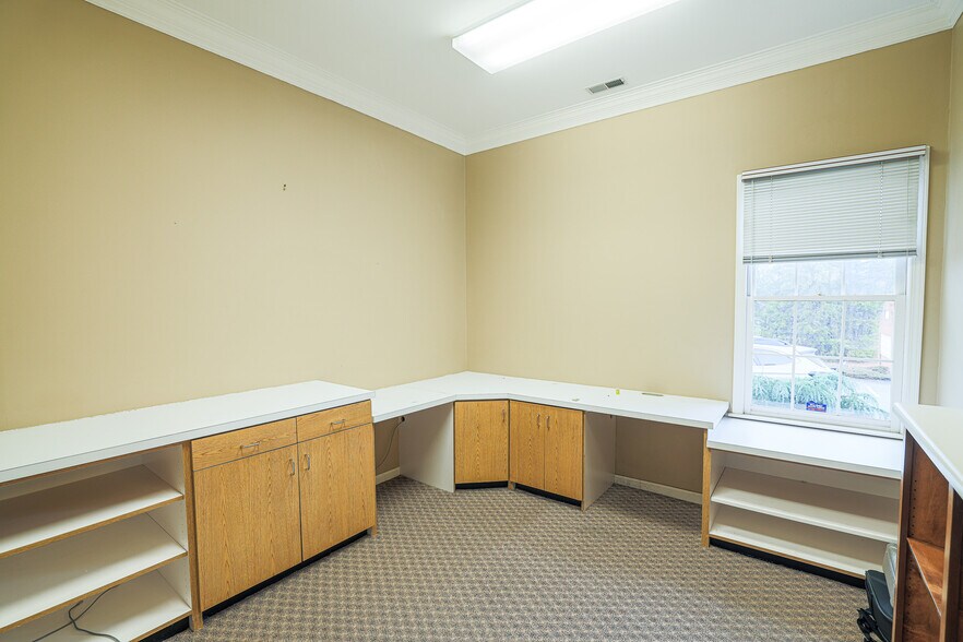 More Photos Of 631 By Pass 123, Seneca Office For Sale