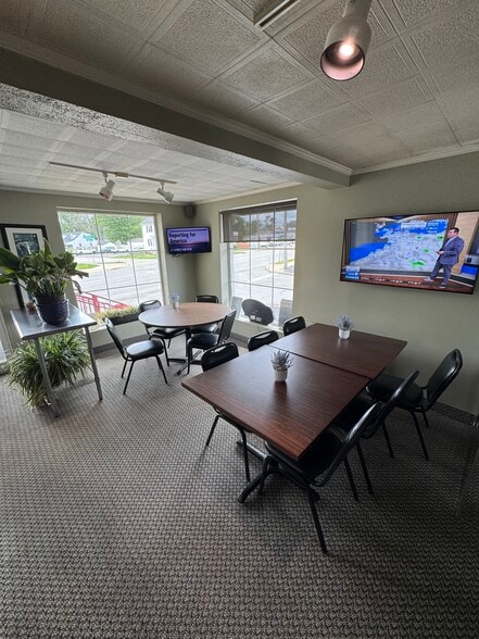 More Photos Of 3648 Genesee St, Buffalo Restaurant For Sale