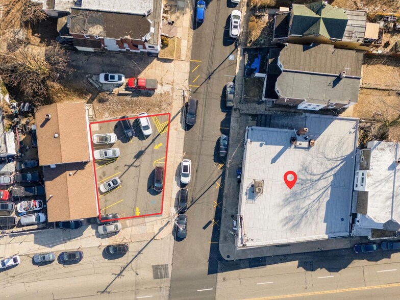 More Photos Of 401 Chester Pike, Darby Daycare Center For Sale