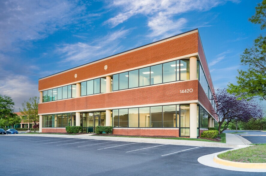 More Photos Of 14428 Albemarle Point Pl, Chantilly Unknown For Lease