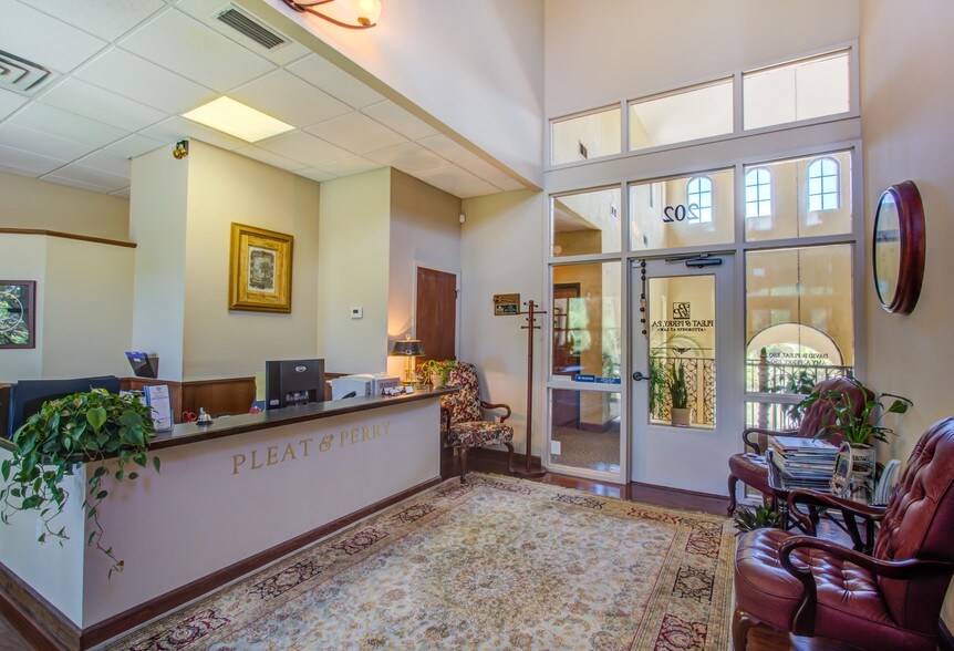 More Photos Of 4477 Legendary Dr, Destin Office Residential For Sale