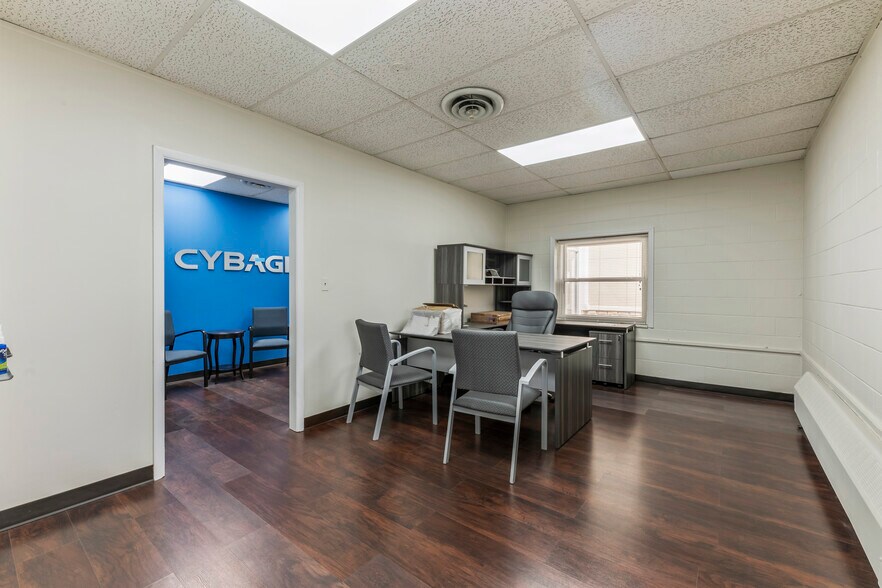 More Photos Of 37 Station Dr, Princeton Junction Office For Sale