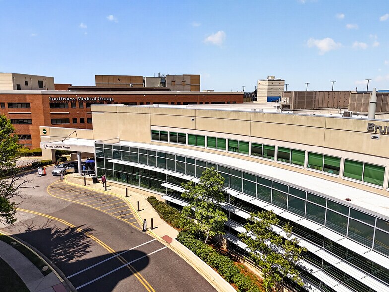 More Photos Of 2728 10th Ave S, Birmingham Medical For Lease