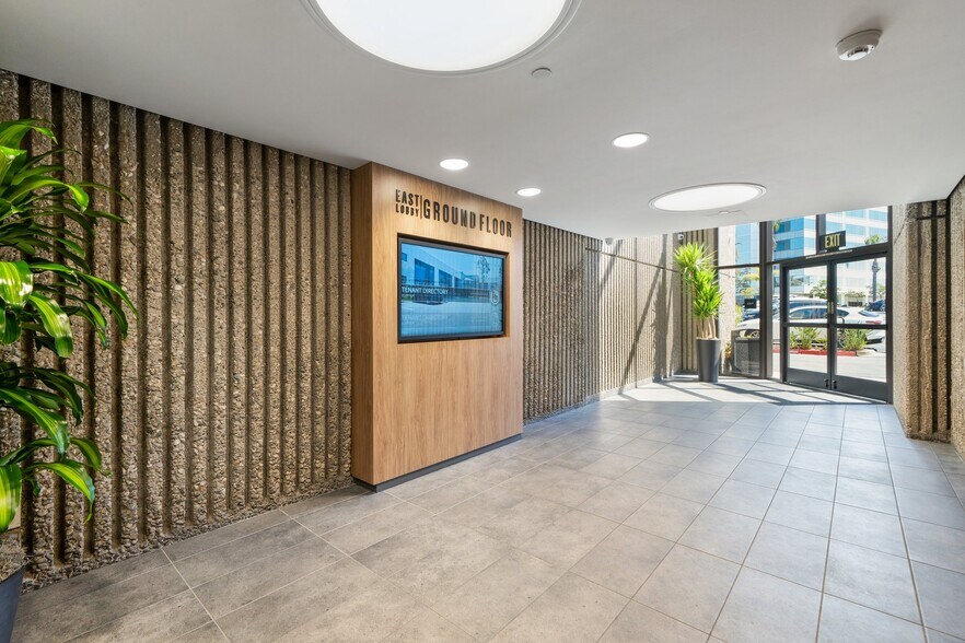 More Photos Of 2151 Michelson Dr, Irvine Office For Lease