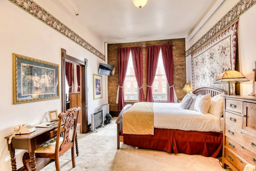 More Photos Of 700 Harrison Ave, Leadville Hotel For Sale
