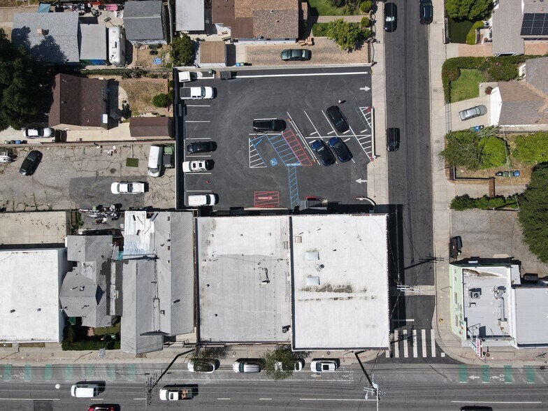 More Photos Of 8115 Foothill Blvd, Sunland Storefront Retail Office For Sale