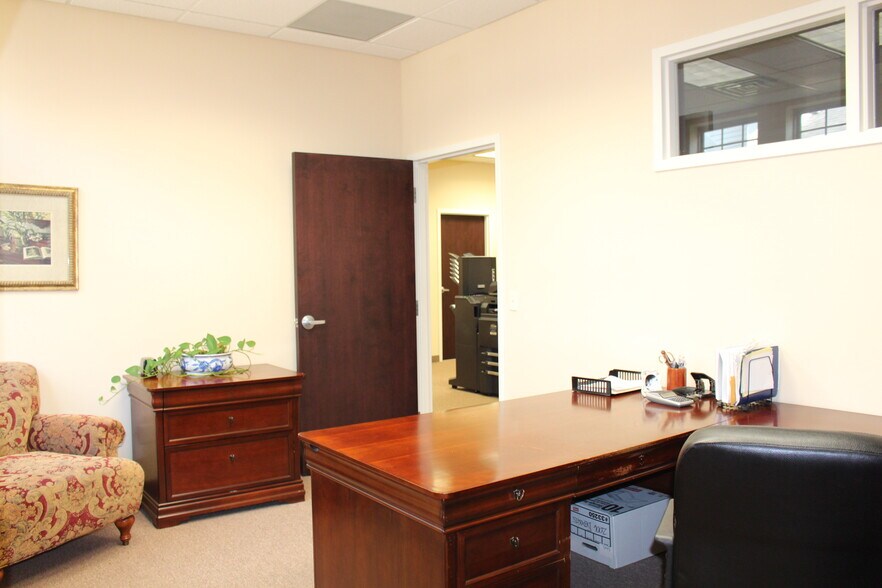 More Photos Of 491 Amwell Rd, Hillsborough Office For Sale