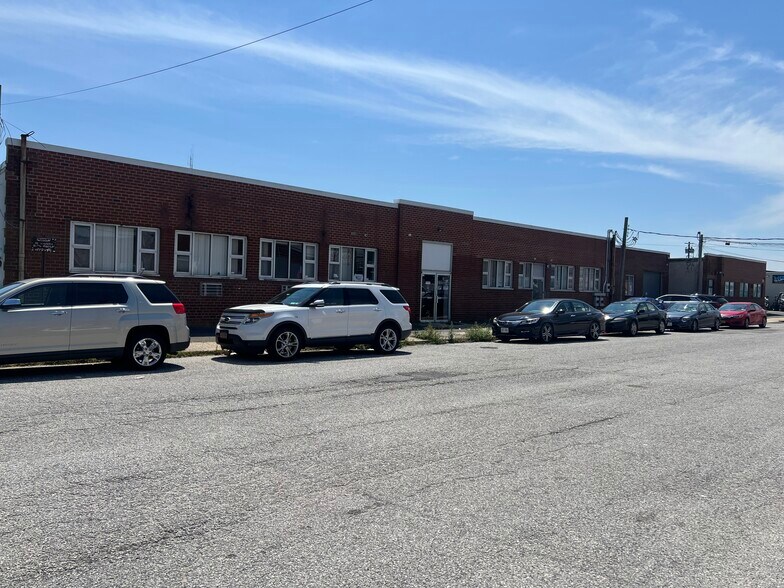 Primary Photo Of 1-5 Neil Ct, Oceanside Warehouse For Lease