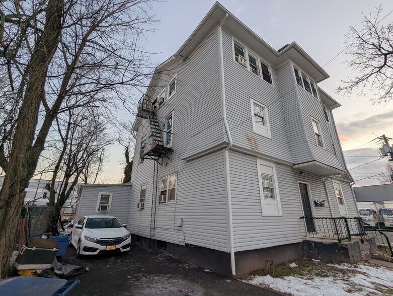 More Photos Of , Plainfield Multifamily For Sale