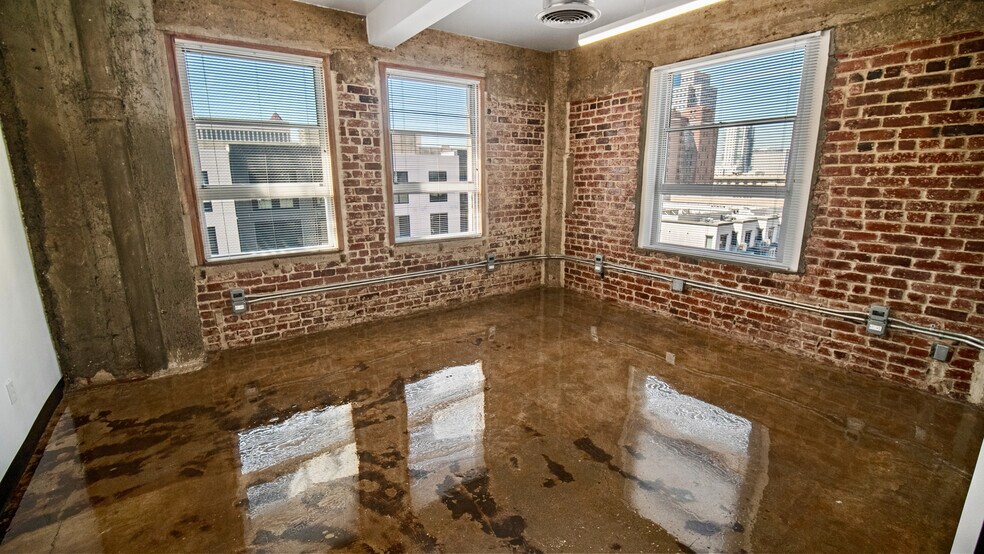 More Photos Of 235-247 E Broadway, Long Beach Office For Lease