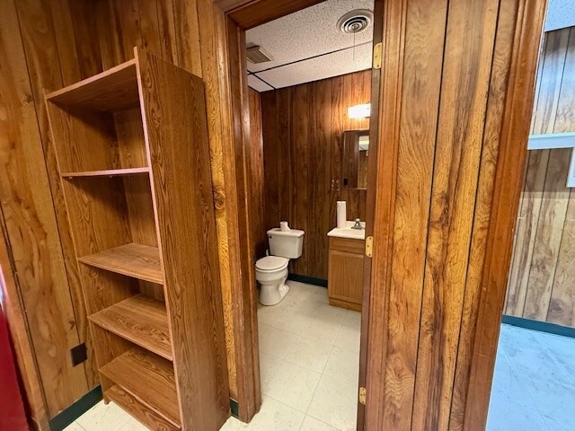 More Photos Of 116 Western St, Pampa Warehouse For Lease