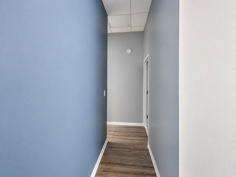 More Photos Of 4519-4523 N Milwaukee Ave, Chicago Apartments For Lease