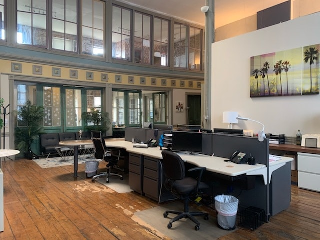 More Photos Of 2250 W Grand Ave, Chicago Storefront Retail Office For Lease
