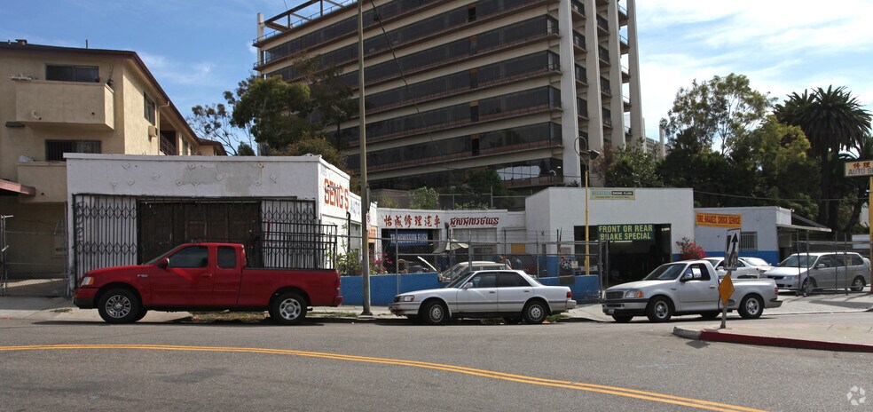 More Photos Of 1161-1165 W Sunset Blvd, Los Angeles Auto Repair For Lease