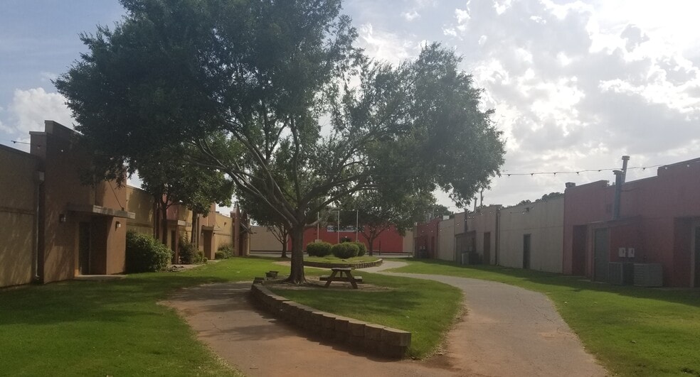 More Photos Of 6800 N Bryant Ave, Oklahoma City Religious Facility For Sale