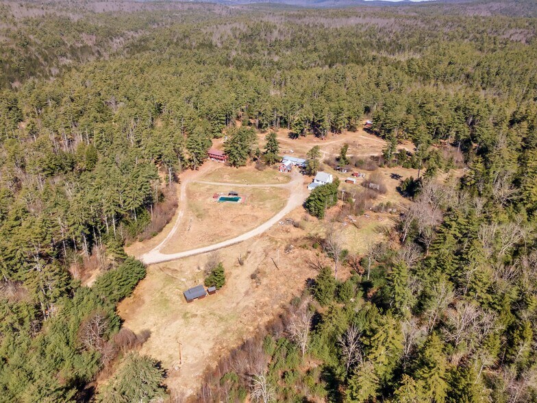 More Photos Of 909 Wendell Rd, Warwick Specialty For Sale