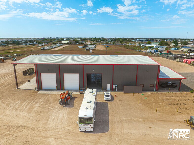 More Photos Of 5100 FM 715, Midland Warehouse For Sale