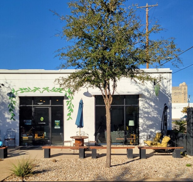 More Photos Of 120 Saint Louis Ave, Fort Worth Office For Sale