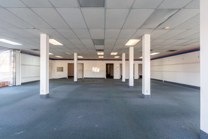 More Photos Of 1304 NW 23rd St, Oklahoma City Freestanding For Lease