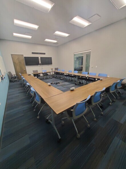 More Photos Of 440 Renaissance Dr, Saint Joseph Medical For Lease