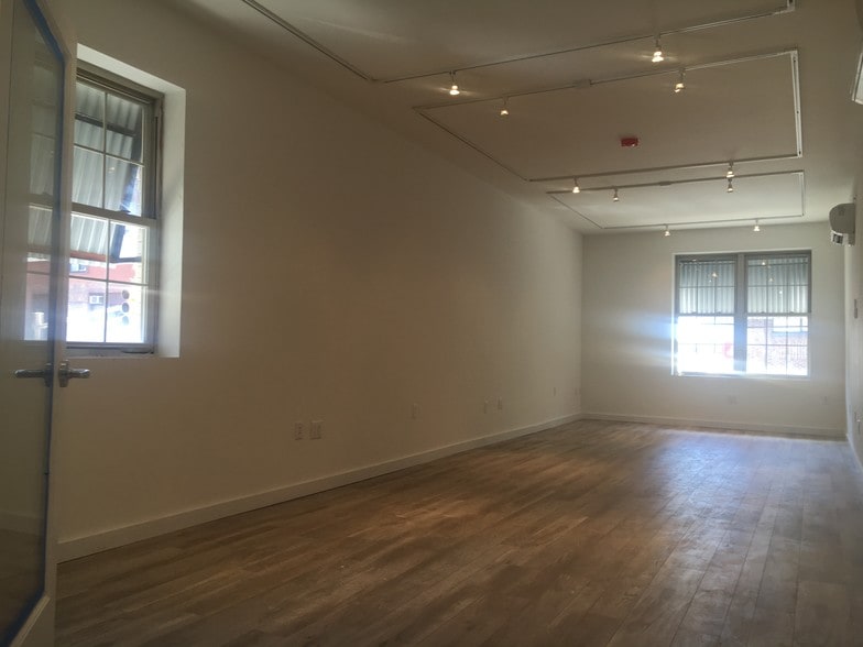 More Photos Of 30-34 Newark St, Hoboken Loft Creative Space For Lease