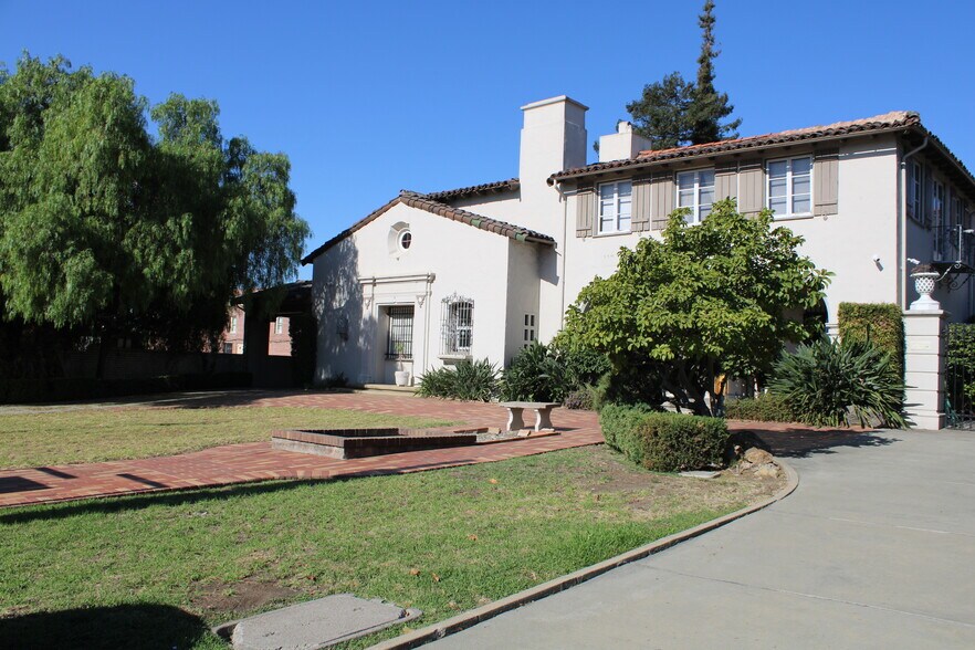 More Photos Of 1044 C St, Hayward Office For Lease