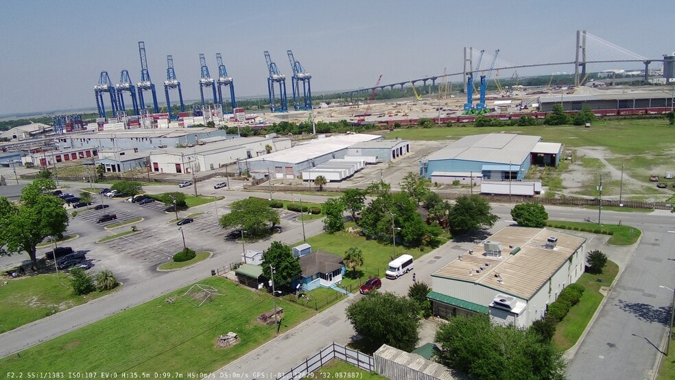 More Photos Of 151 E Lathrop Ave, Savannah Warehouse For Lease