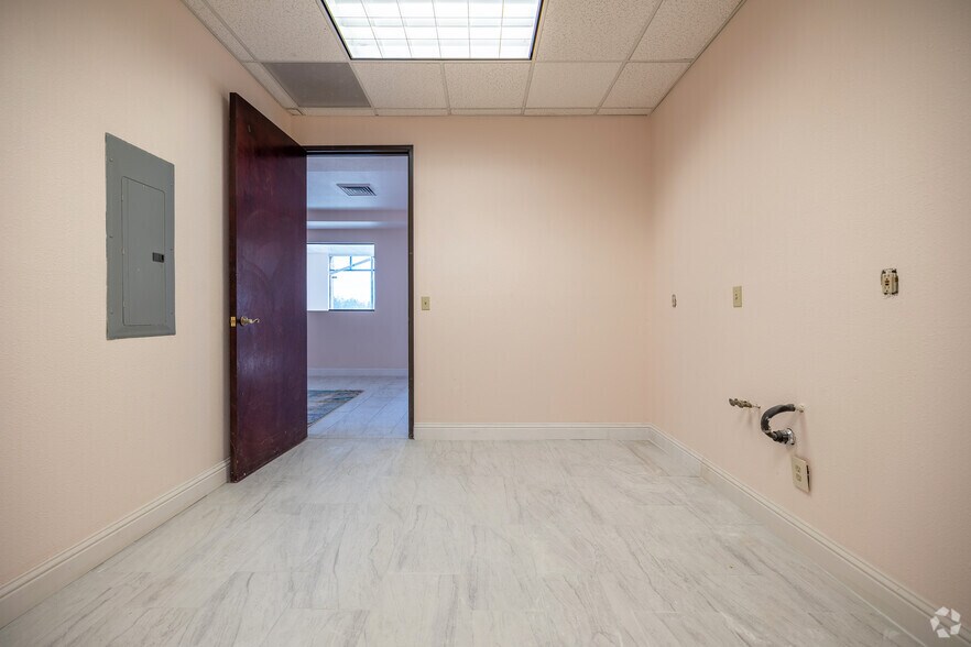 More Photos Of 3133 W March Ln, Stockton Medical For Sale