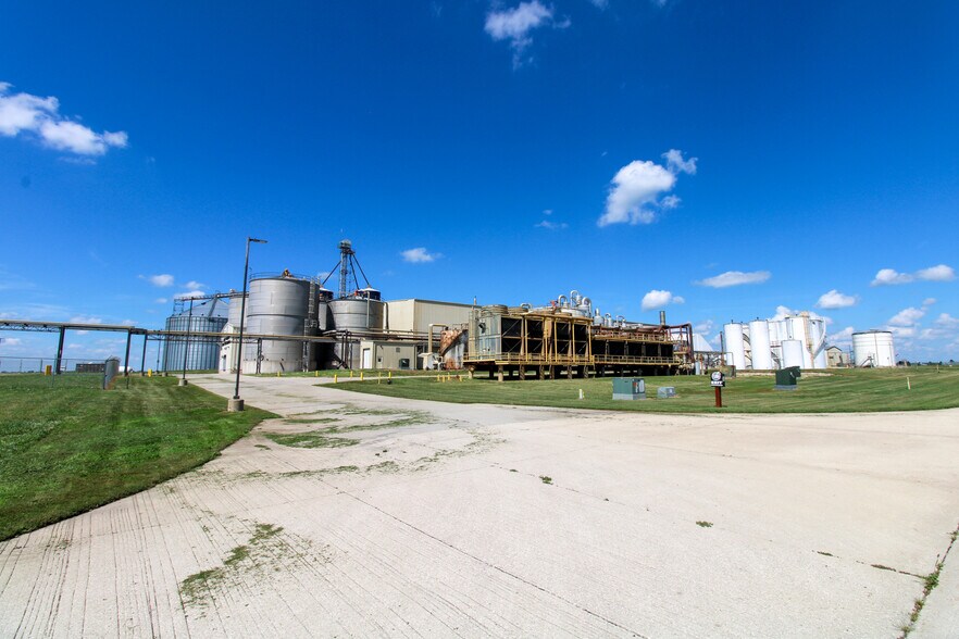More Photos Of 6059 159th St, Galva Food Processing For Sale