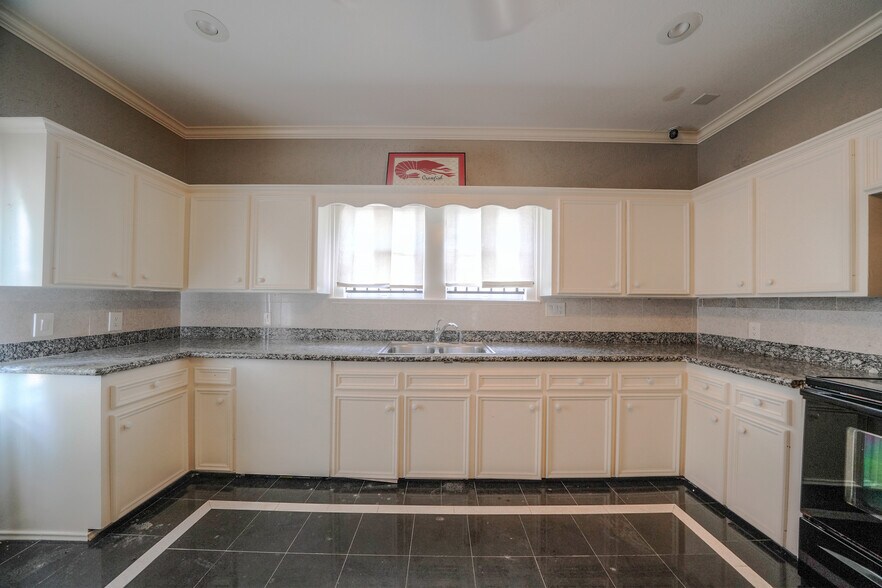 More Photos Of 2424 Southmore Blvd, Houston Medical For Lease