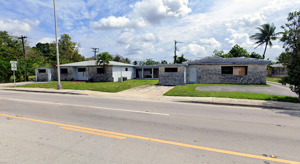 Primary Photo Of 17130 NE 6th Ave, Miami Medical For Sale