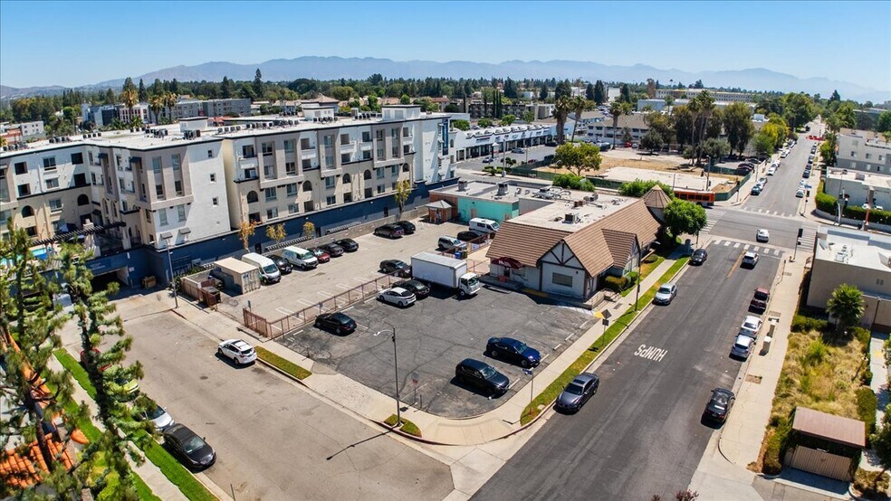 More Photos Of 9401 Reseda Blvd, Northridge Office For Sale