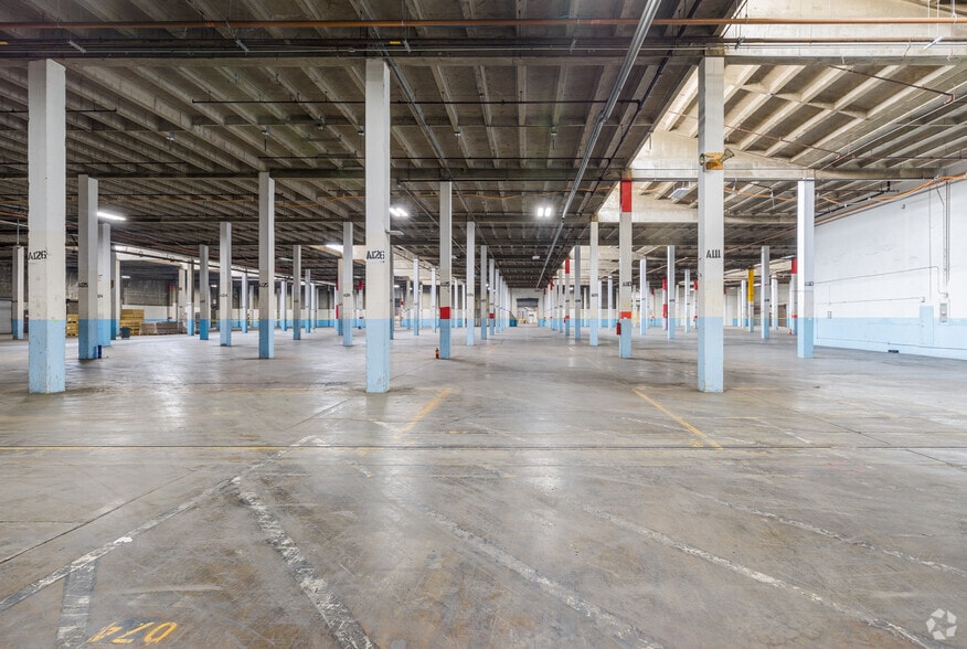 More Photos Of 5525 S Soto St, Vernon Warehouse For Lease