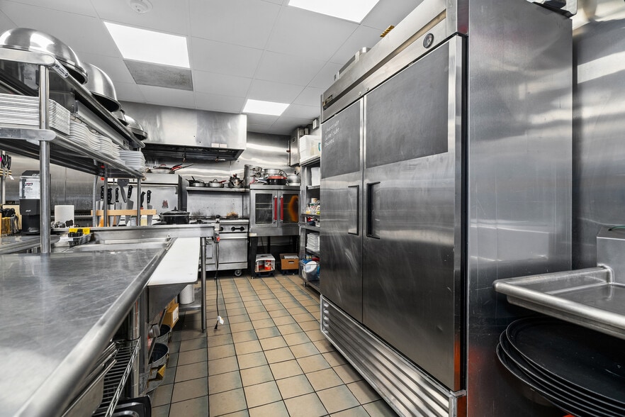 More Photos Of 2943 Upper Mountain Rd, Sanborn Restaurant For Sale