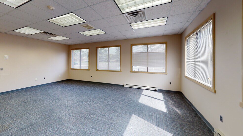 More Photos Of 3625 Quakerbridge Rd, Hamilton Medical For Lease