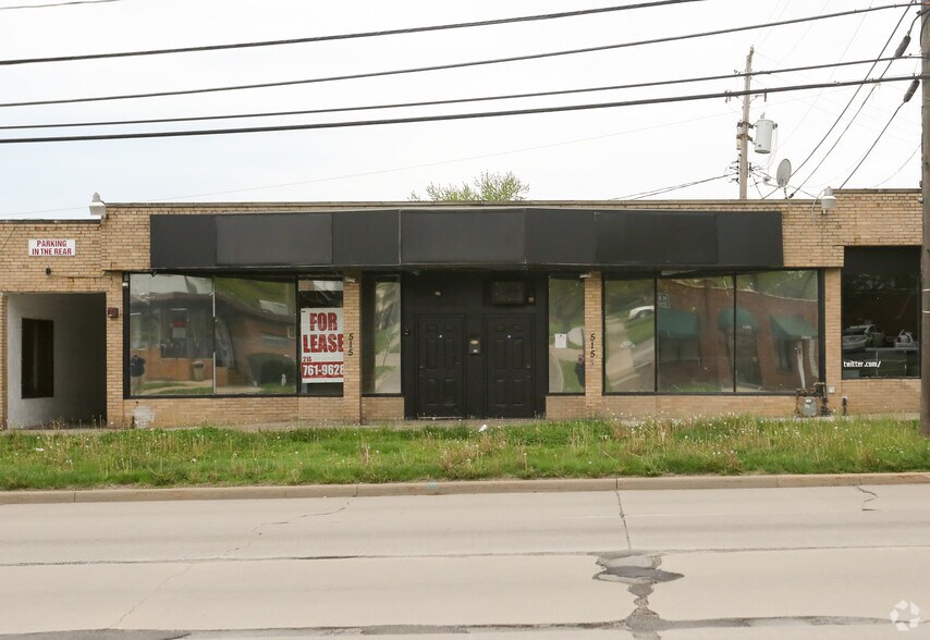 More Photos Of 5146-5166 Warrensville Center Rd, Maple Heights Storefront For Lease
