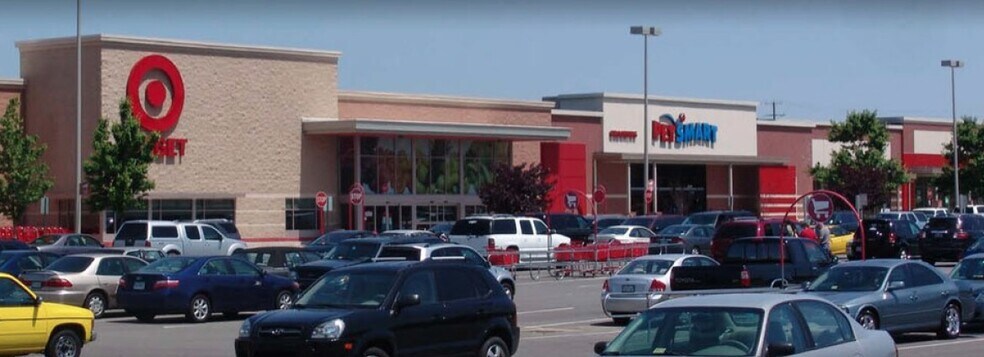 Primary Photo Of 27 S Gateway Dr, Fredericksburg Storefront For Sale