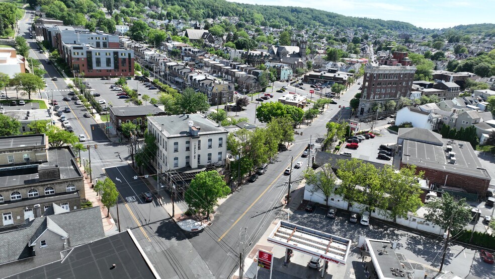 More Photos Of 217 Broadway, Bethlehem Restaurant For Lease