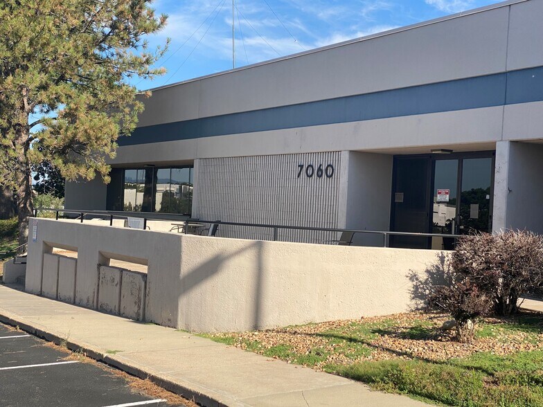 More Photos Of 7060 S Tucson Way, Englewood Light Manufacturing For Sale