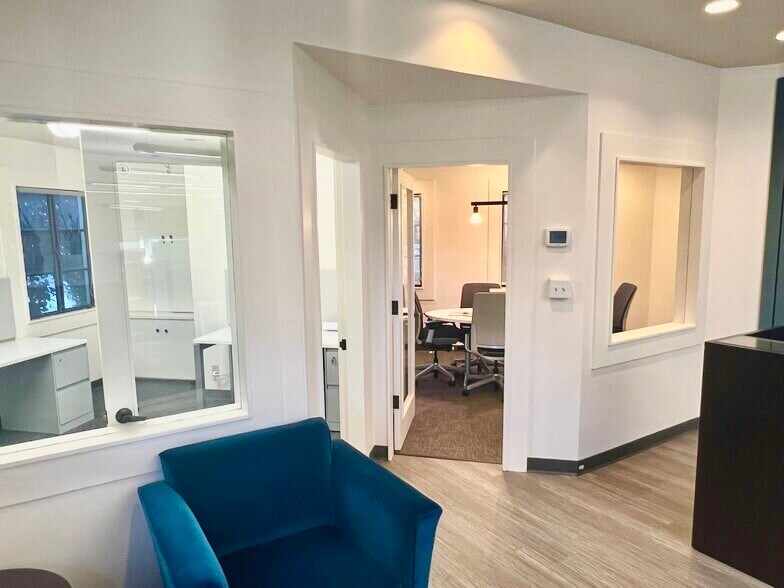 More Photos Of 500 Sir Francis Drake Blvd, Greenbrae Freestanding For Lease