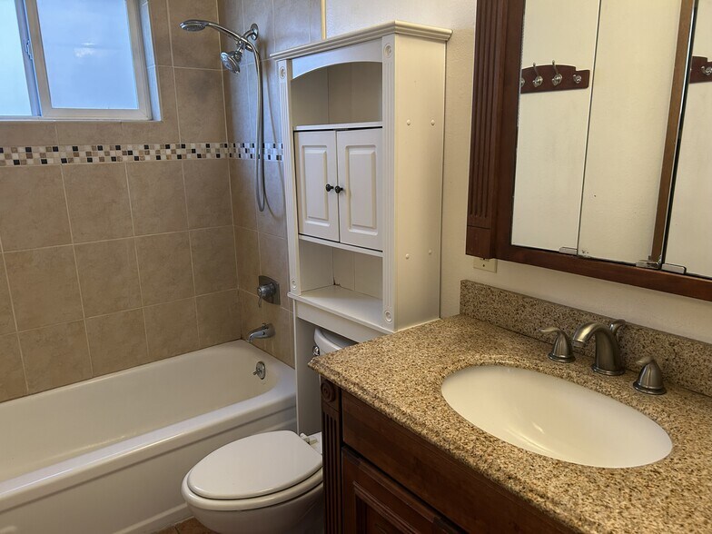 More Photos Of 370 La Rue Ave, Reno Apartments For Sale