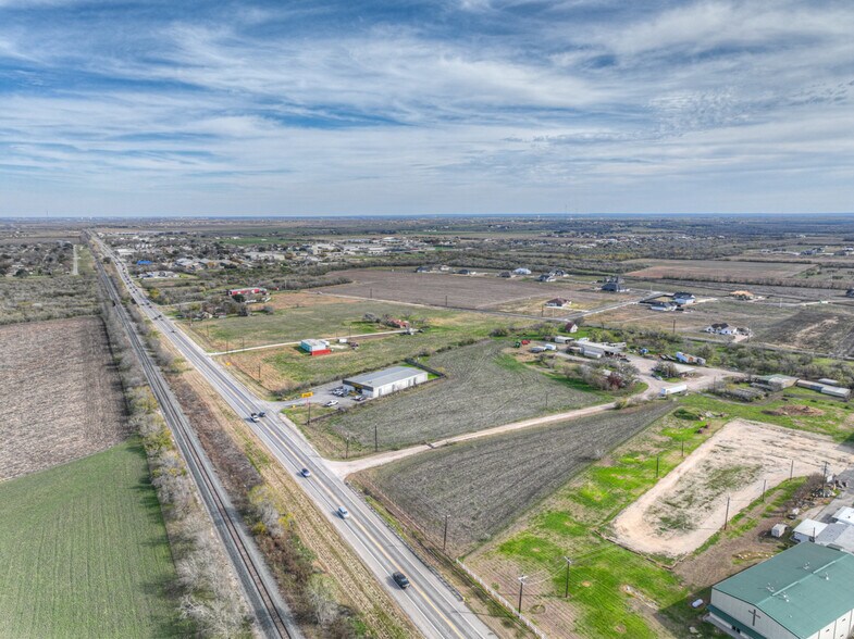 More Photos Of 931 W FM 78, Marion Land For Sale