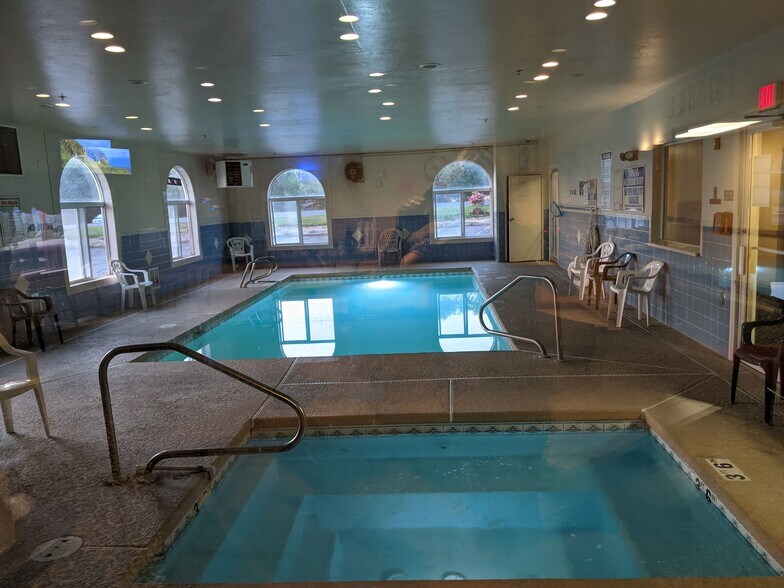 More Photos Of 1624 W Highway 40, Vernal Hotel For Sale