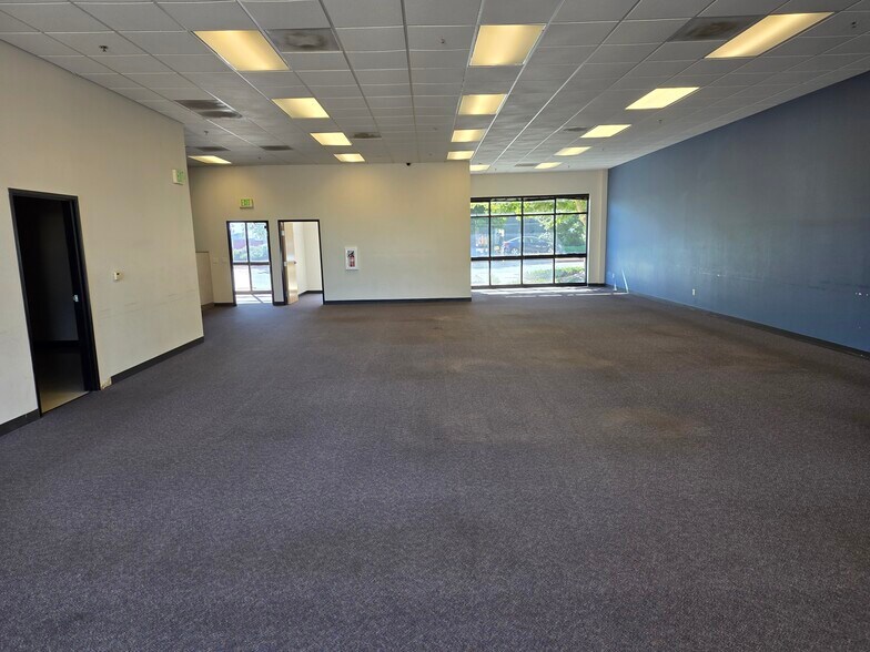 More Photos Of 1463 Moffat Blvd, Manteca Warehouse For Lease
