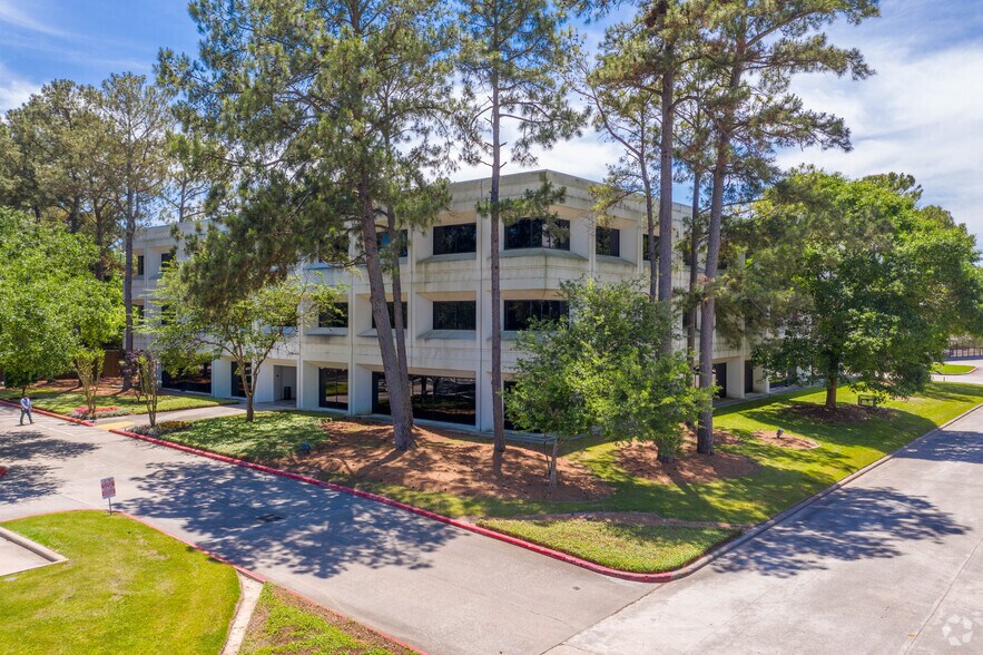 More Photos Of 24900 Pitkin Rd, The Woodlands Office For Lease