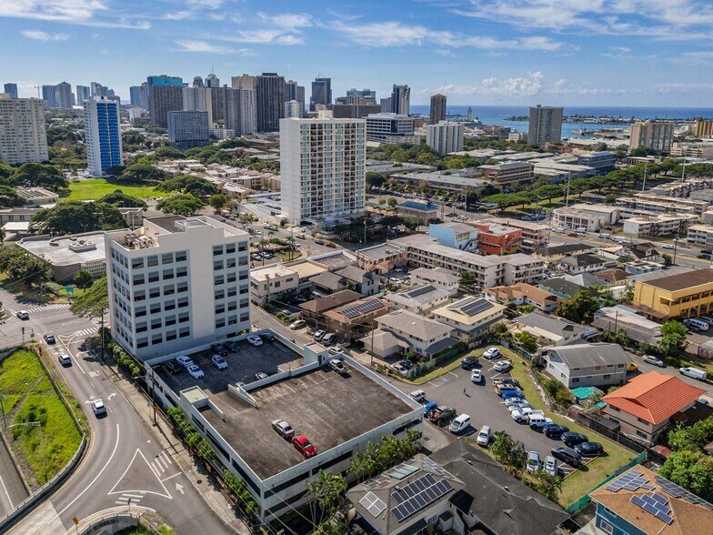 More Photos Of 1520 Liliha St, Honolulu Medical For Sale