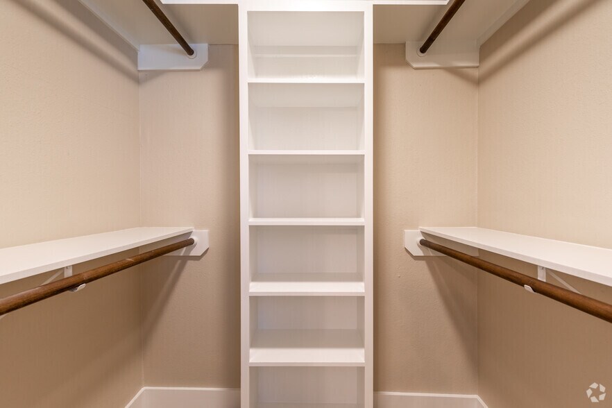 More Photos Of 8800-8888 Kempwood Dr, Houston Apartments For Sale